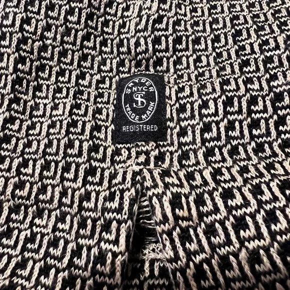 Todd Snyder Italian geometric pattern camp collar size small - Picture 3 of 11